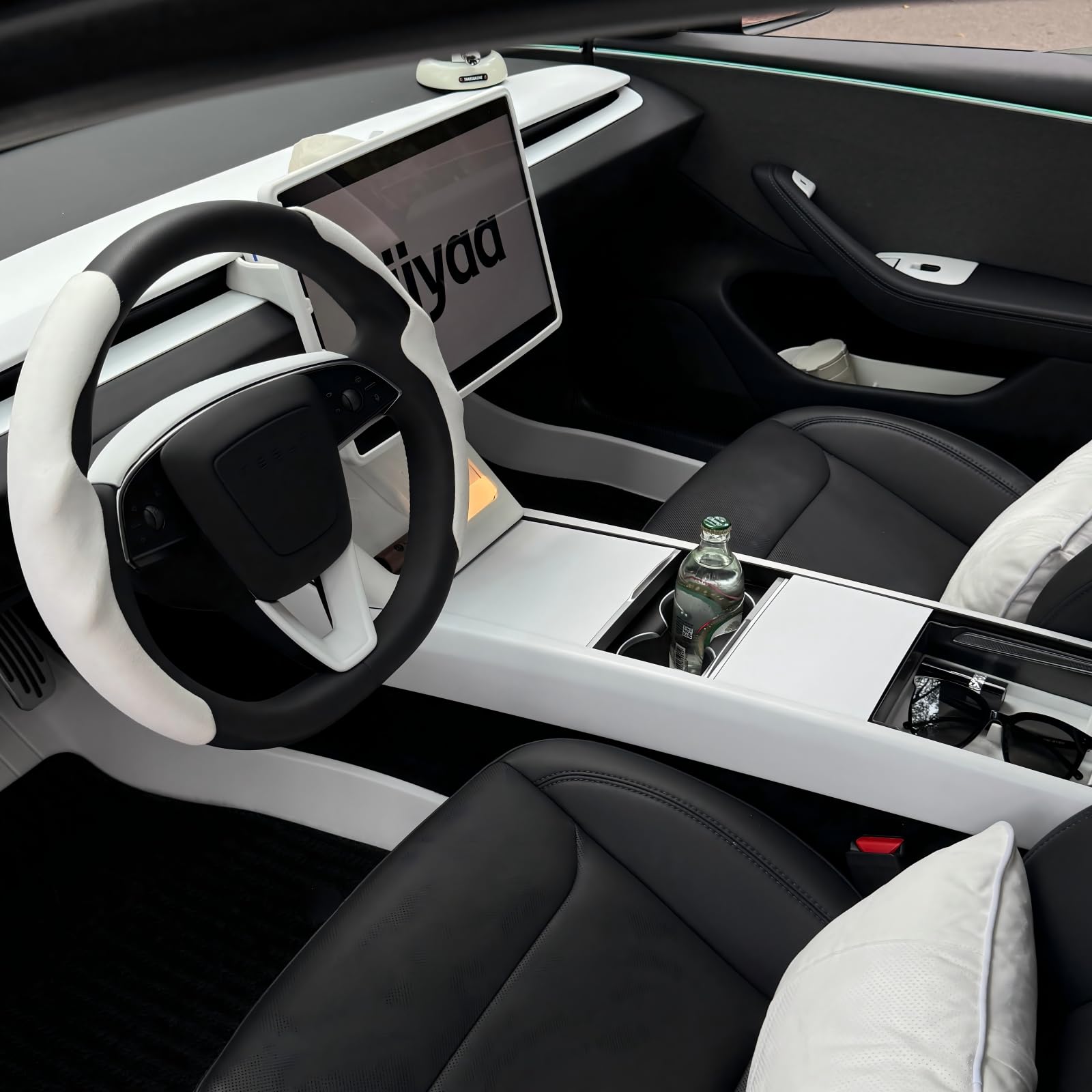 Amazon.co.jp: Ciiyaa センターコンソールラップキット Tesla Model 3