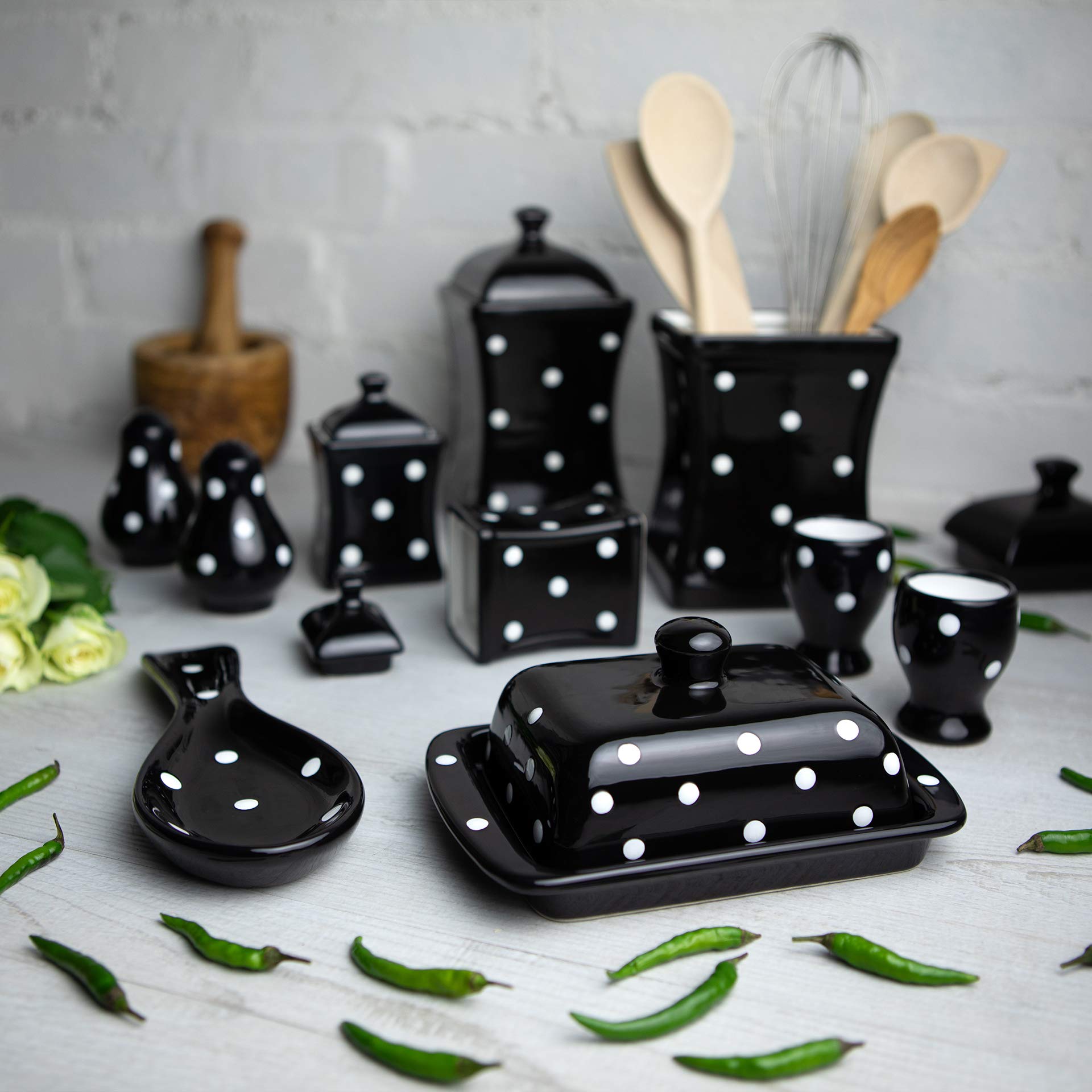 City to Cottage | Service de Cuisine pour Conservation 10 pièces | Noir à Pois Blancs en céramique Fait et Peint à la Main
