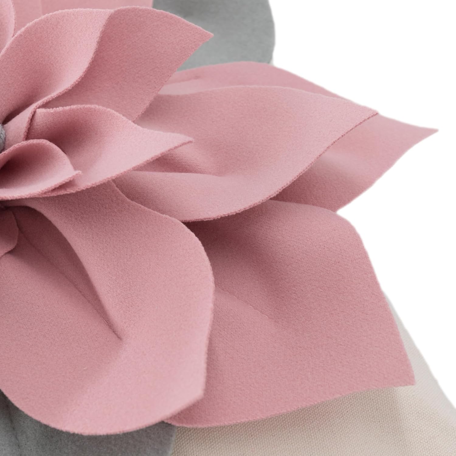 KINGROSE 3D Flower Throw Pillow Cover Home Decorative Pillow Case Handmade Cushion Cover for Couch Bedroom Sofa 18 x 18 Inches Pink