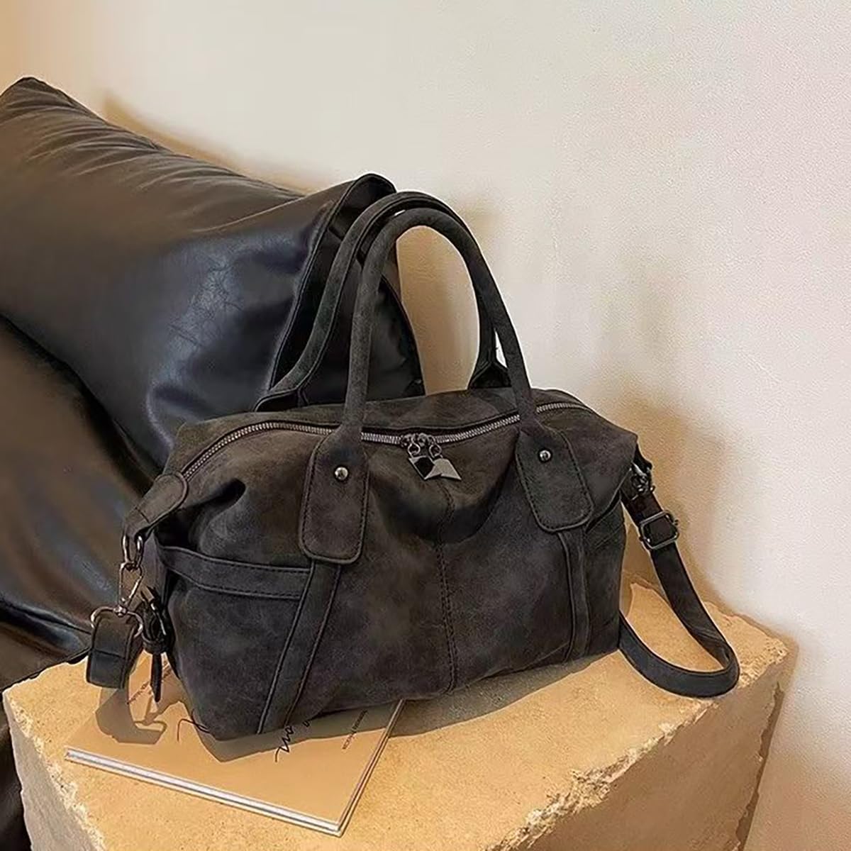 NCDUANSAN Korean retro style synthetic leather women's shoulder bag, large capacity commuting fashionable trendy handbag - Image 3