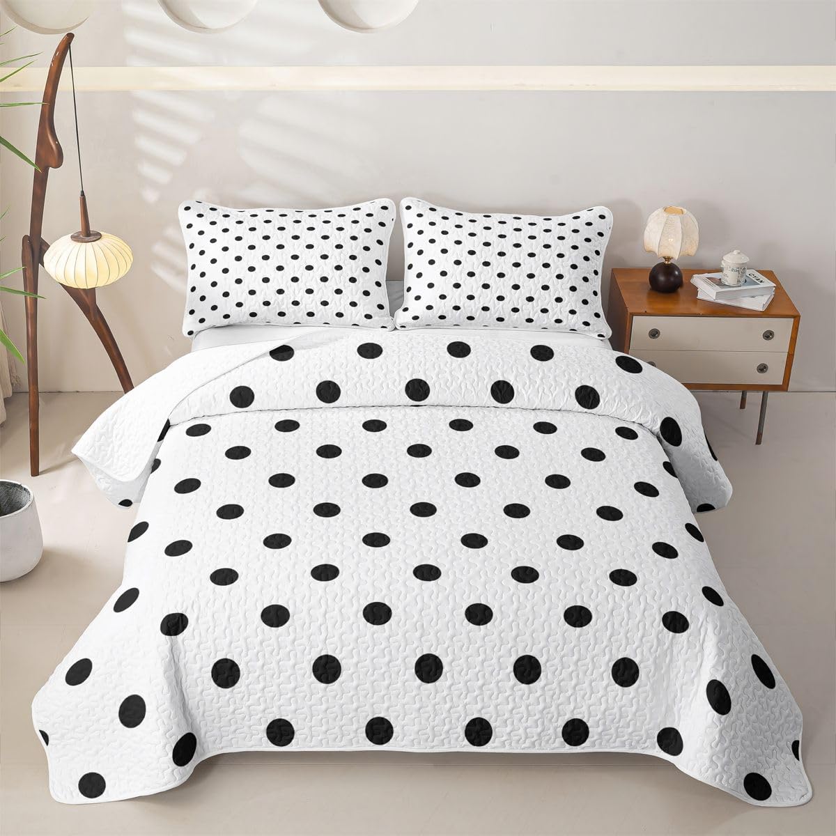 Manfei Polka Dot Quilt Bedding Set Twin,Cute Dots Pattern Coverlet Bedspread for Kids Modern Simple Style Lightweight Microfiber Bed Cover Black Quilted Coverlet (1 Quilt+ 1 Pillowcase)