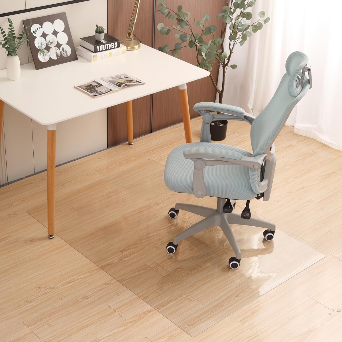 AMBERIS Chair Mat for Hardwood Floor, 45"×53"×0.06" Office Chair Mat, High Grade Transparent PVC Mat for Rolling Chairs