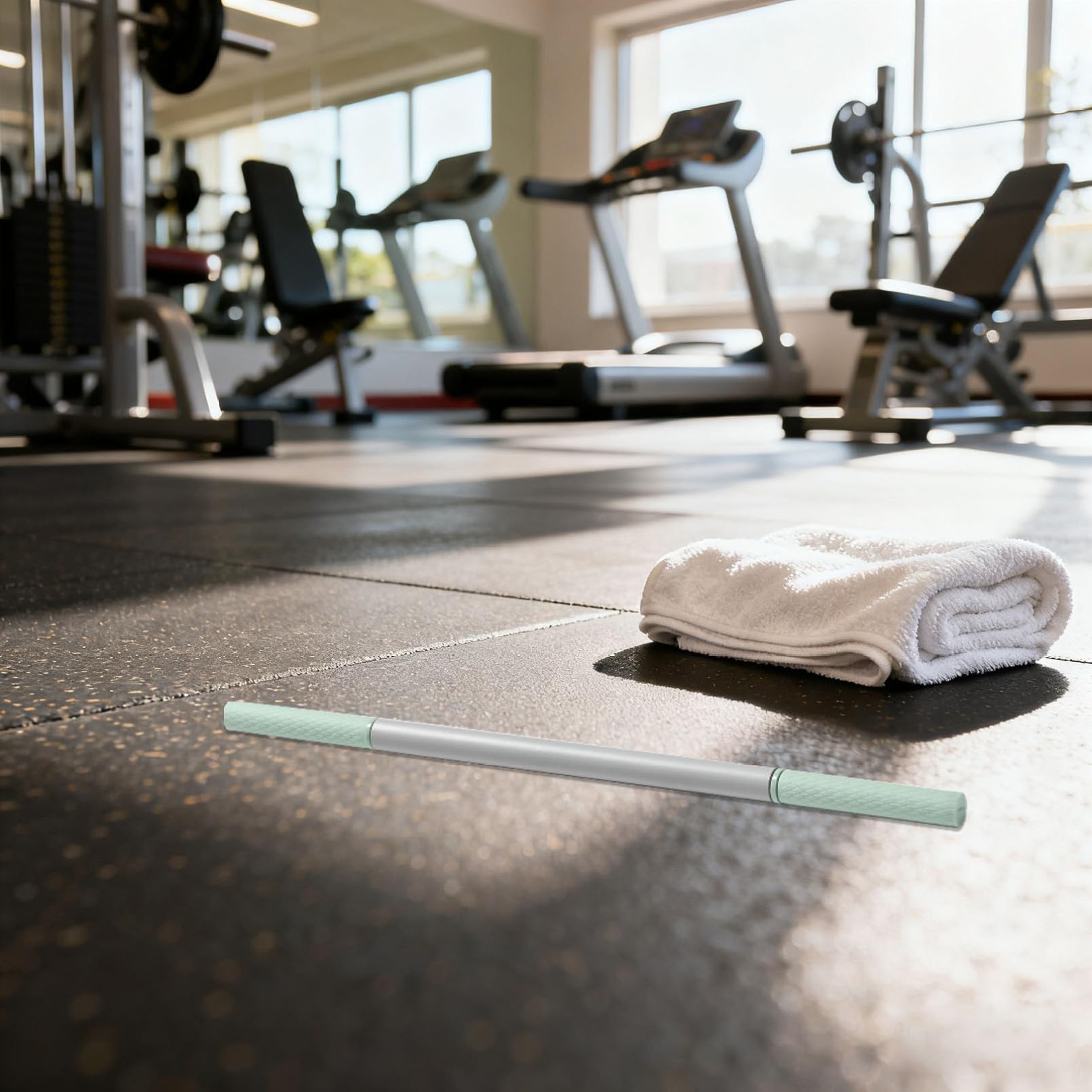 GARVALON Muscle Roller Stick z Antypoślizgowym Uchwytem Do Masażu Głębokich Tkanek Lekki i Poręczny Do Masażu Łydki Pleców i Uda Sportowców po Treningu i Jodze