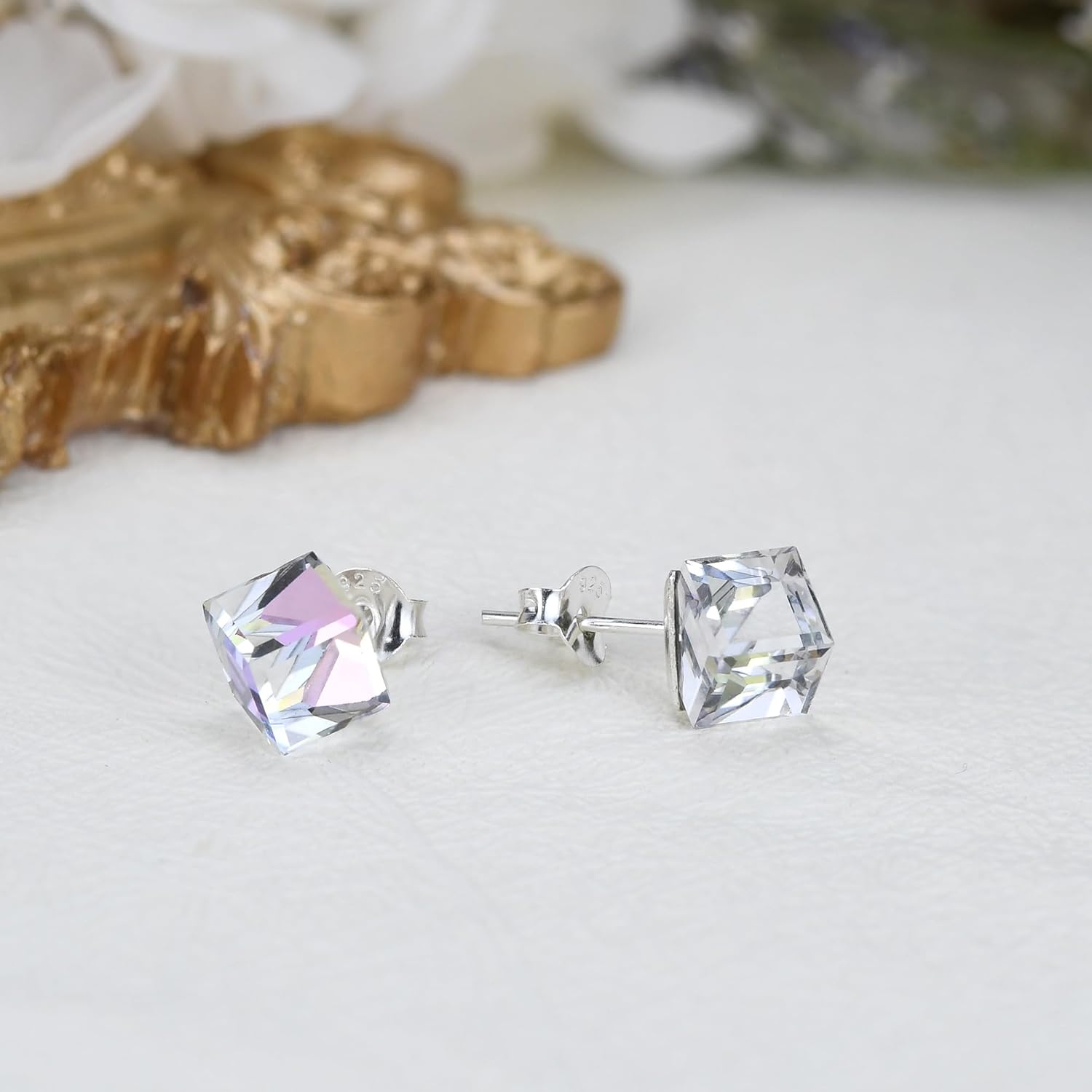 AeraVida .925 Sterling Silver Crystal Prism Cube 6mm Stud Earrings | Modern Geometric Earrings for Women | Lightweight Push-Back Studs in 6 Colors | Hypoallergenic Jewelry
