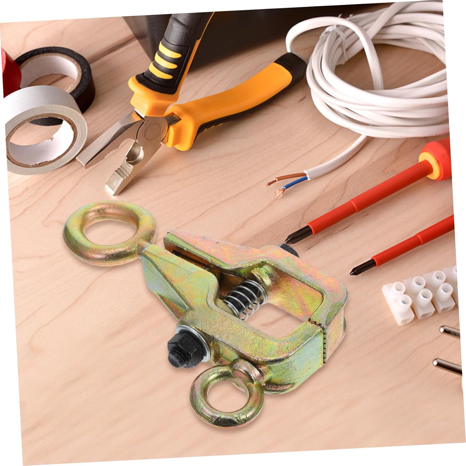 Auto Pull Clamp Self-tightening Frame Puller Tool for Automotive Repairs Construction for Efficient Dent Removal and Frame Adjustments