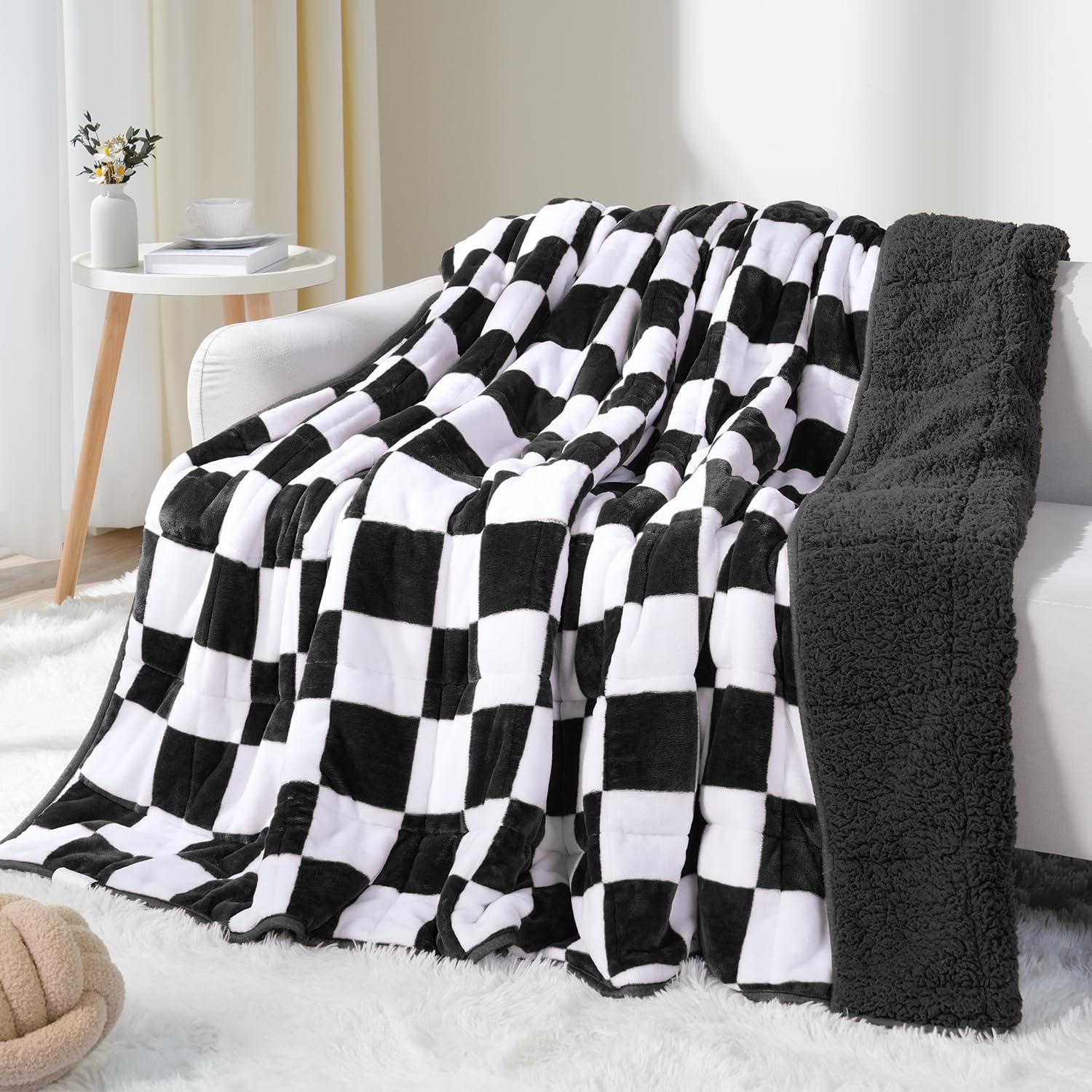 Weighted Blanket for Adults, 15lbs Sherpa Flannel Weighted Blanket Full Size, Soft Fluffy Fleece Checkerboard Weighted Blankets for Calming and Relax, Plaid Black, 48" x 72"