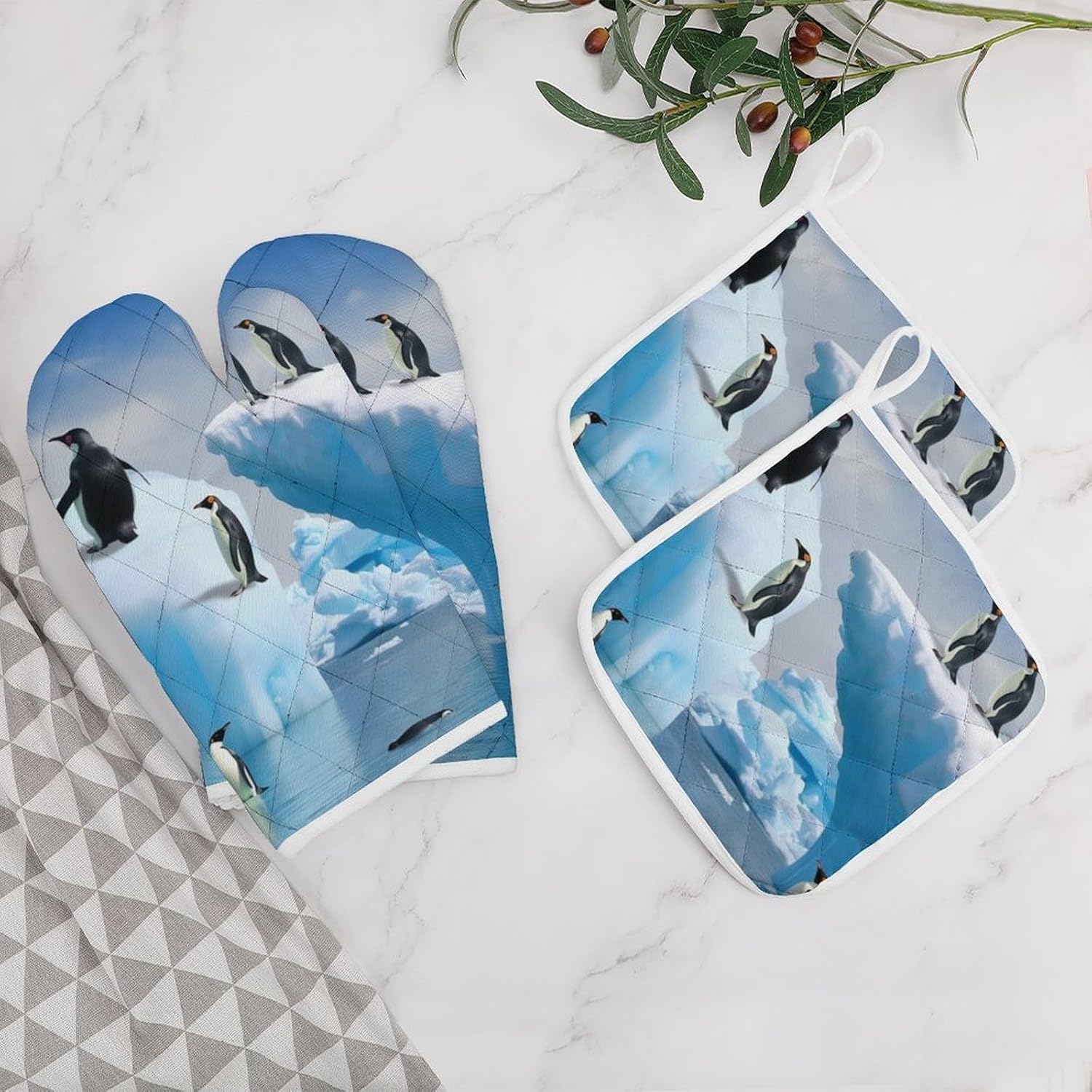 4-Piece Oven Mitts and Pot Holders Set Penguins On The Iceberg Printed Heat-Resistant Polyester Kitchen Gloves and Potholders Comfortable & Durable for Cooking Baking and Grilling