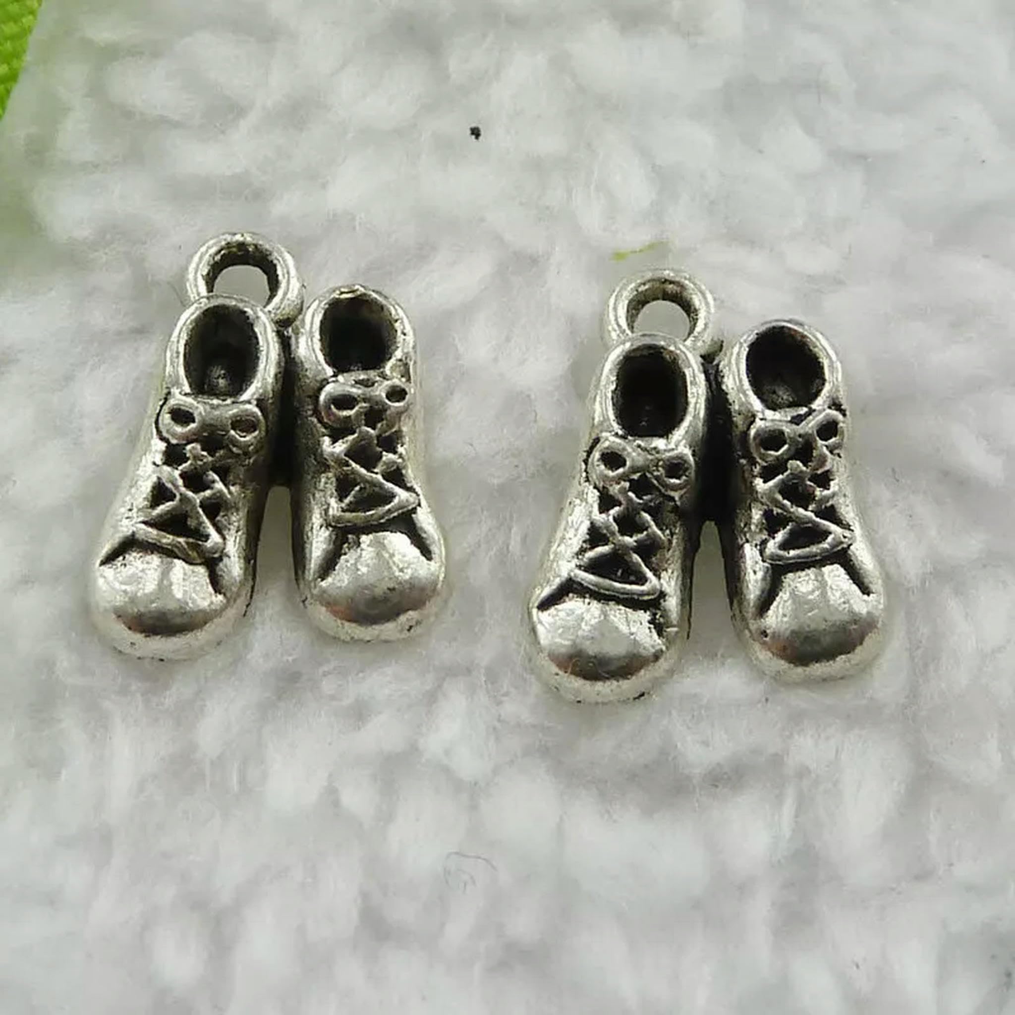 240 Chaussures en Argent tibétain 14x11mm B143 pour la création de bijoux