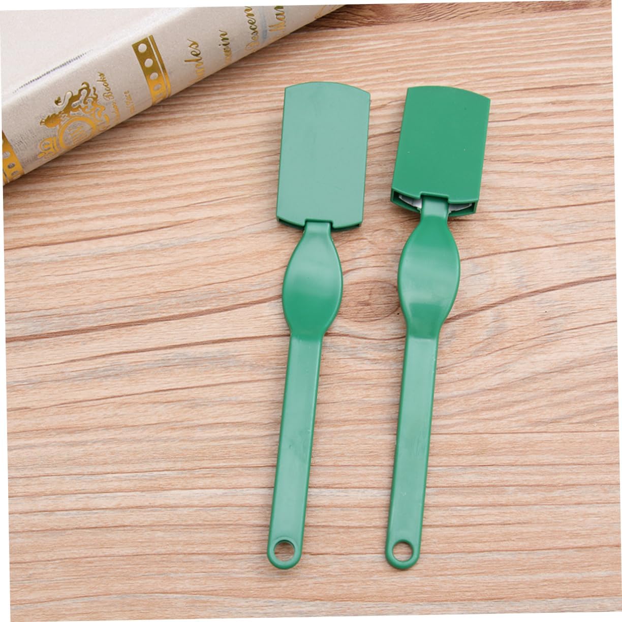 Mikinona 2pcs Carbon Steel Cake Slicer Slicer for Homemade Bread Cake Style Bread Knife for Bagels Pastries Fruit