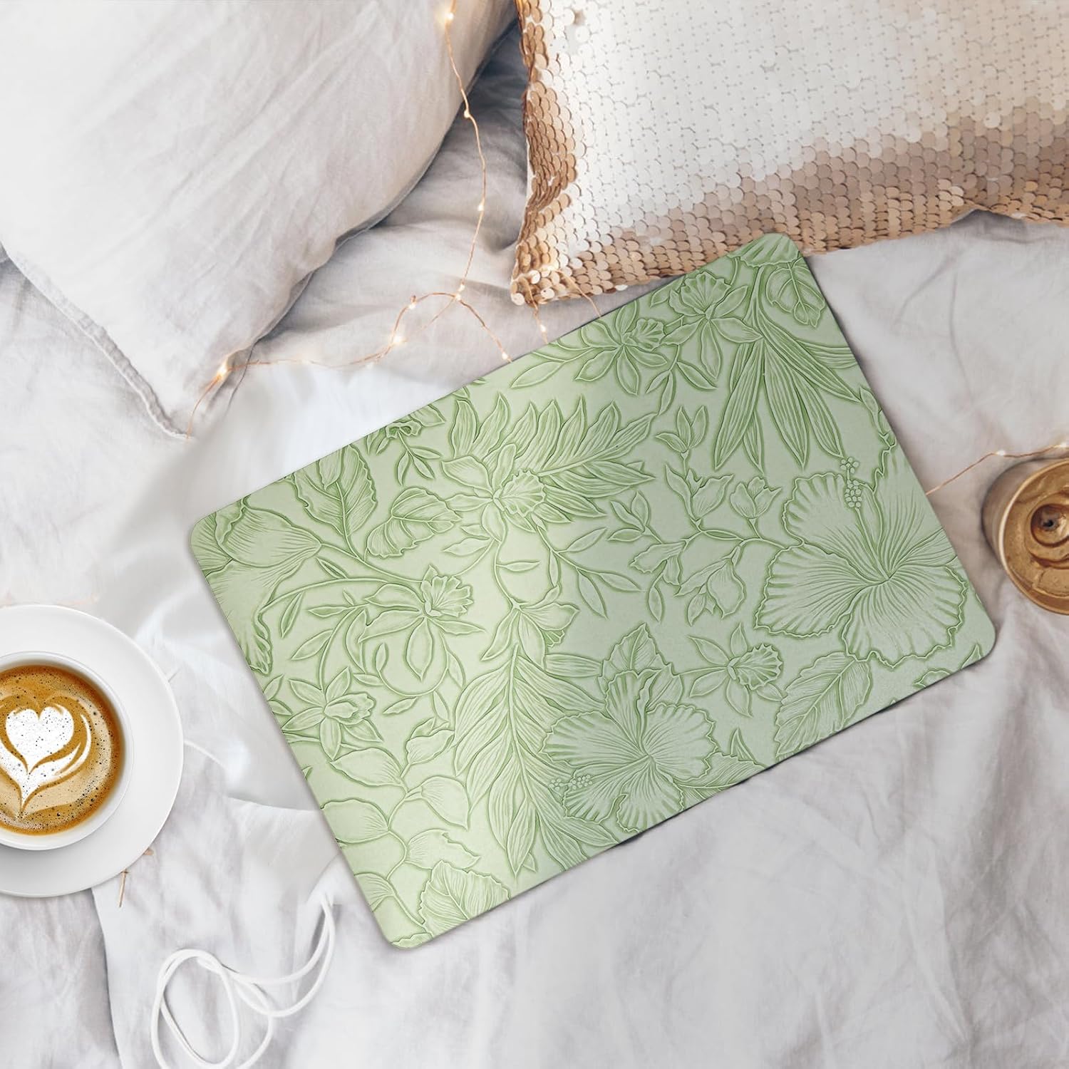 iCasso for MacBook Air 13 Inch Case M5 2026 2025-2022 A3449 M4 A3240 M3 A3113 M2 A2681, Retro Leather Hard Shell Case for MacBook Air 13.6 Inch+Keyboard Cover+Screen Protector, Green Embossed Floral