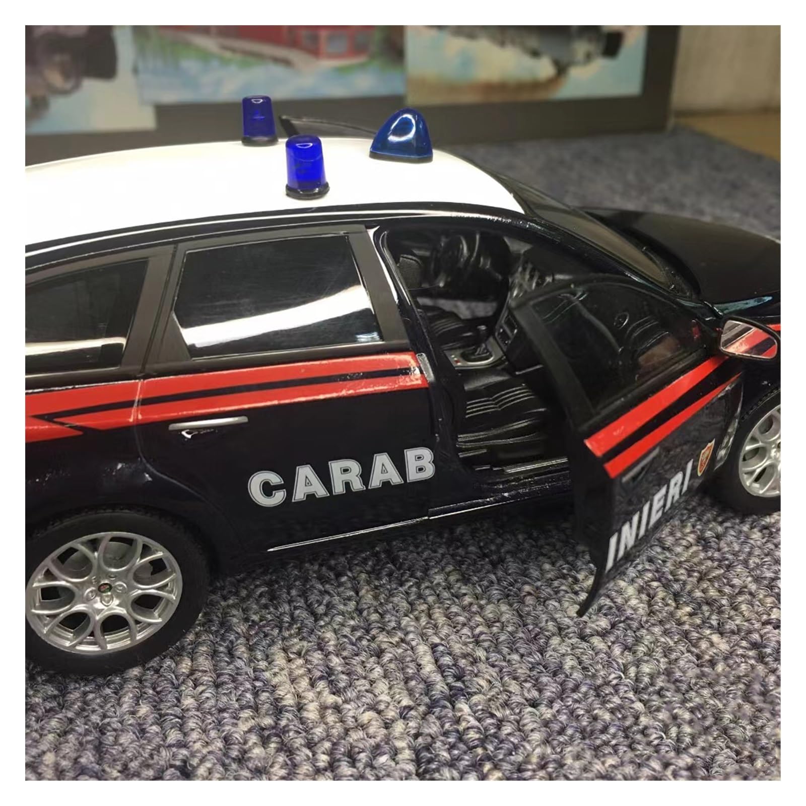Auto In Miniatura Per Alfa Romeo 1 24 Collezione In Lega Modello Giocattoli Hobby Ornamenti Per Regali Di Festa Souvenir