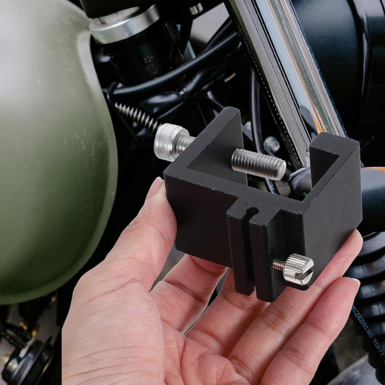 LIFKOME Universal Motorcycle ATV Chain Adjuster Tensioner Tool with Heavy Duty Roller Guide Wheel for Chain Alignment and Correction Repair Maintenance