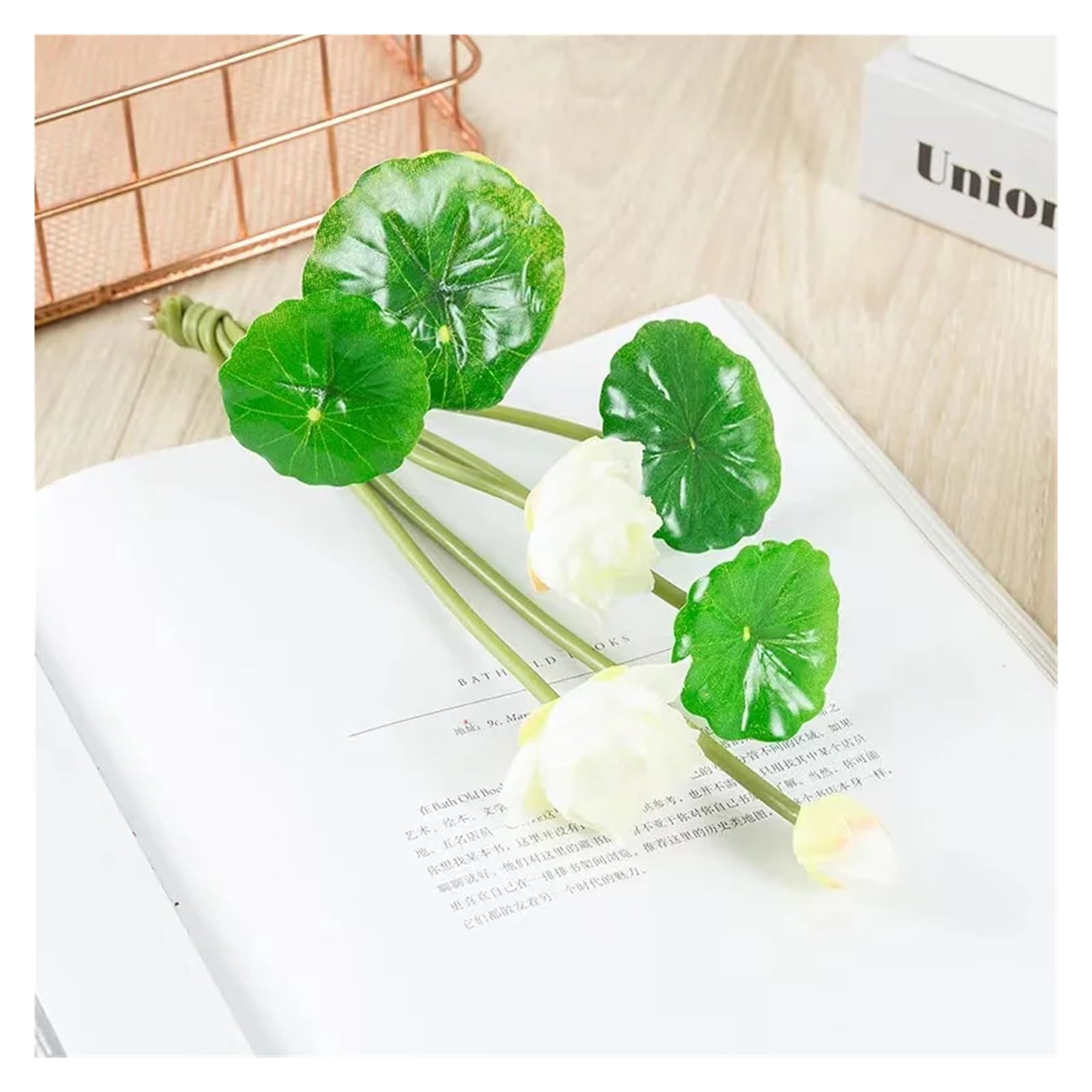 DUNSBY Artificial Lotus 27cm Mixed Color Artificial Flower Lifelike Water Lily Micro Landscape Long Lotus for Wedding Pond Garden Fake Plants Decor(White)