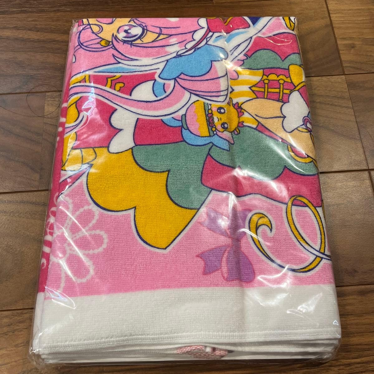 Amazon.co.jp: デリシャスパーティプリキュア バスタオル 1種 : ホーム