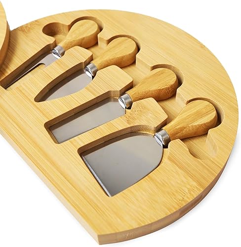 Miniatura 40 de RoyalHouse Tabla redonda de bambú para quesos y 4 cuchillos con cajón deslizante para cubiertos, juego de tablas de charcutería, regalos
