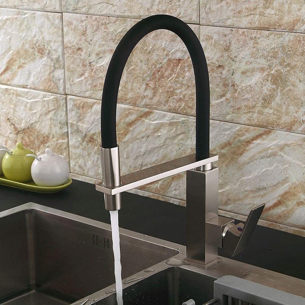 Grifo lavabo jirafa para solucionar salpicaduras con monomando palanca y caño giratorio retro