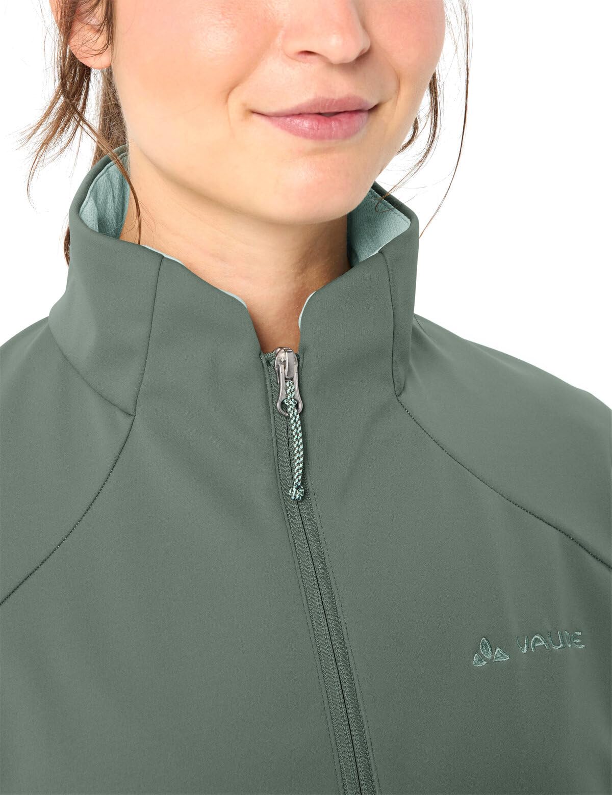 VAUDE Multifunktionelle Softshelljacke für Outdoorsport, angenehm weiches und dehnbares Material, Winddicht, wasserabweisend und atmungsaktiv