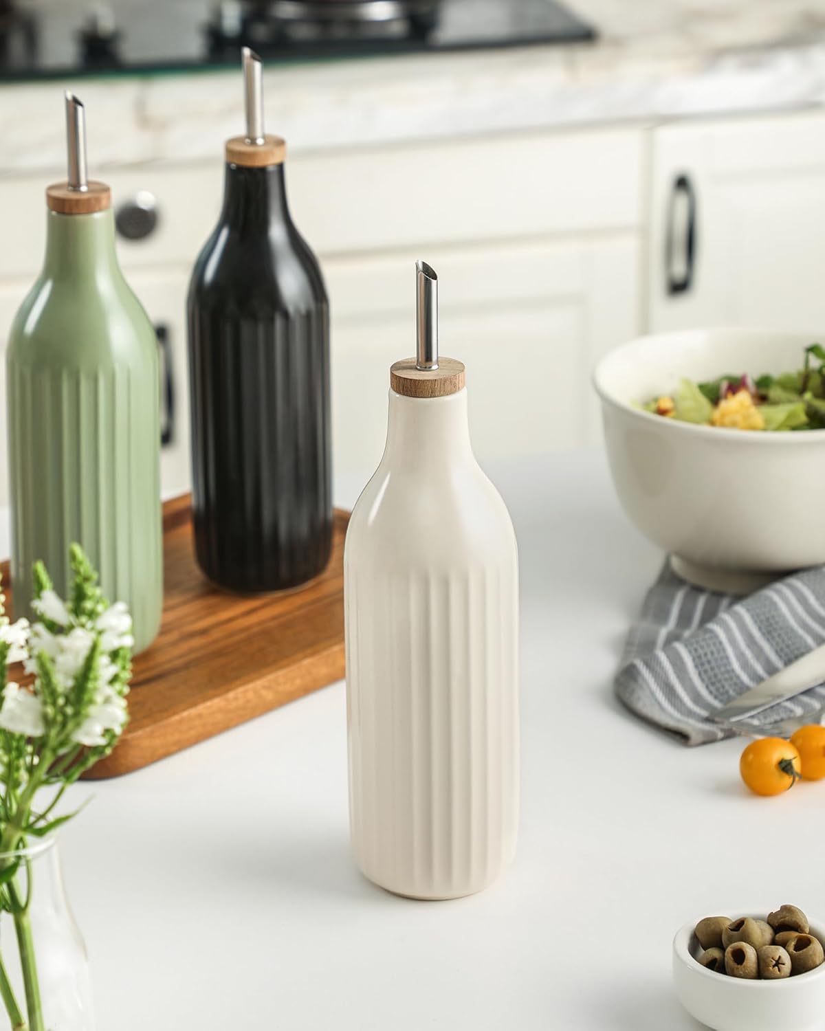 FE FUN ELEMENTS Olive Oil Dispenser Bottle, 19 oz Oil Dispenser for Kitchen and Vinegar Dispenser Bottle, Suitable for Vinegar, Coffee Syrups & Other Liquids, Green