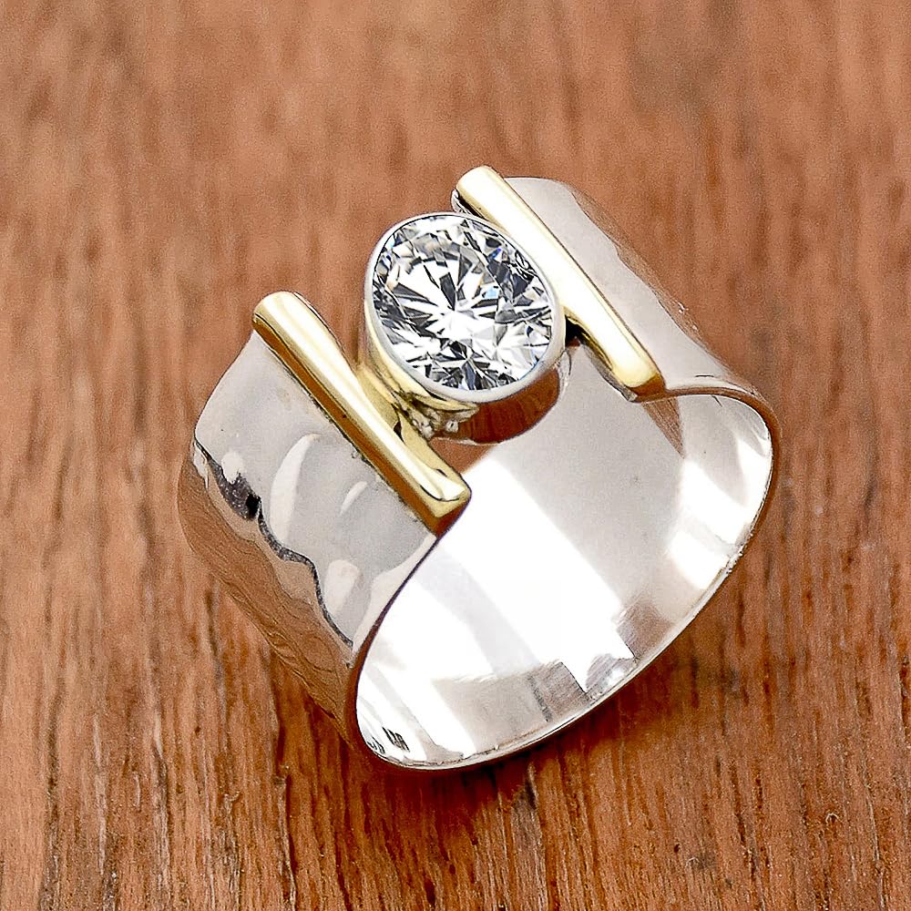 Generic Minimalist Style Two-Tone Oval Cubic Zirconia Ring