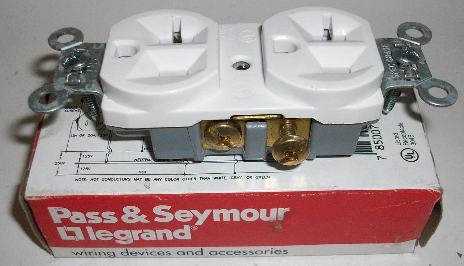 Pass & Seymour CR20W Commercial Specification Grade Straight Blade