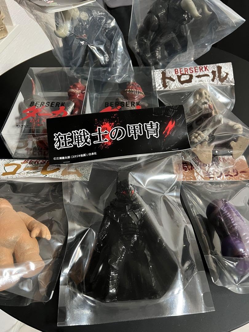 Amazon.co.jp: ベルセルク展 ソフビ8種セット ガッツ ゾッド : おもちゃ