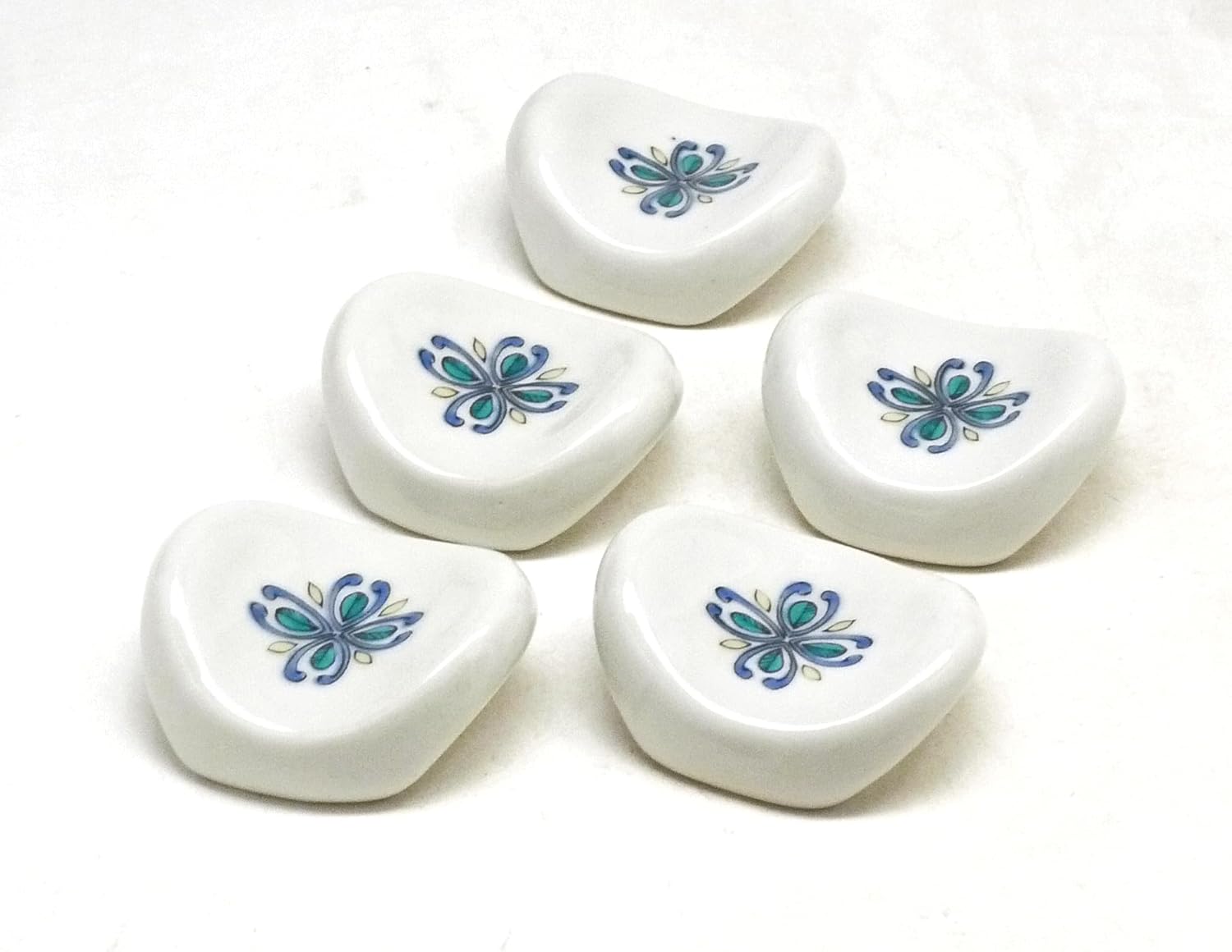 Kutani japanese porcelain【Chopsticks Rest】Set of 5 Iron Wire