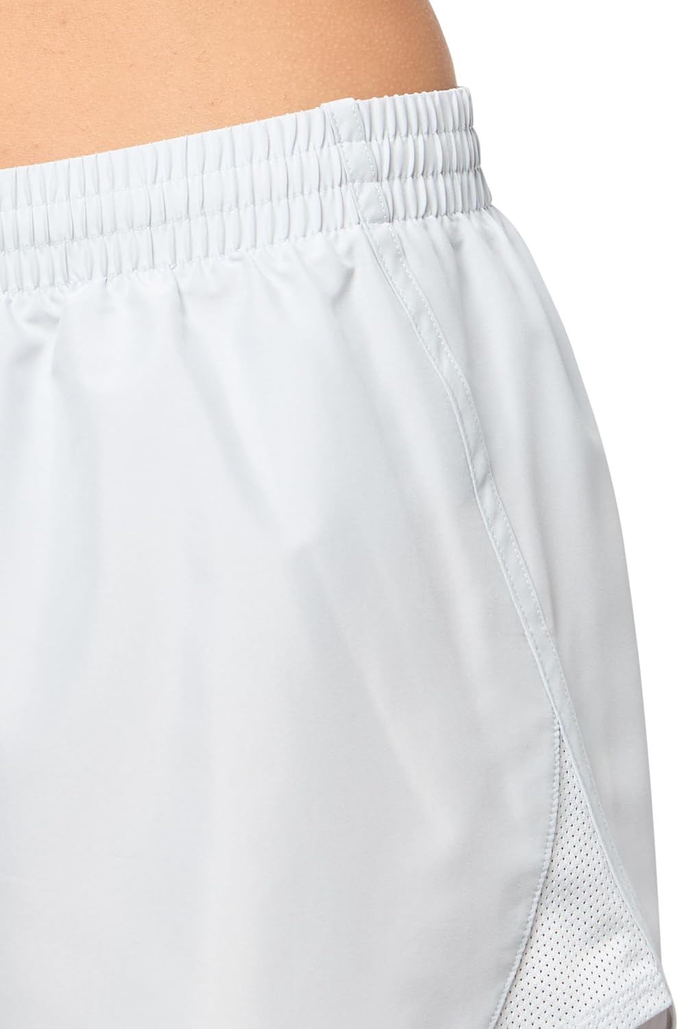 Under Armour Womens Mileage 5 Inch Shorts - Image 3