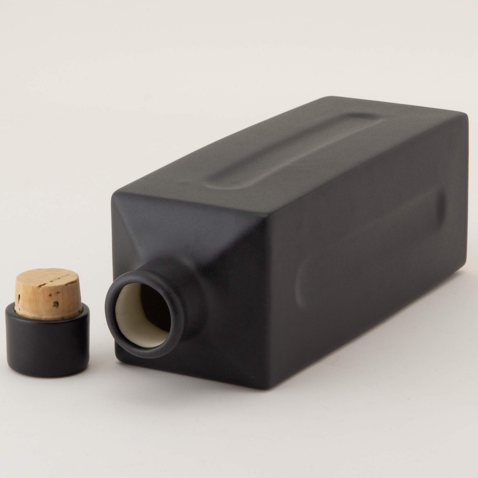 Amazon｜長谷園 i ボトル フィット (1000ml) 玄水 SU-78｜水筒