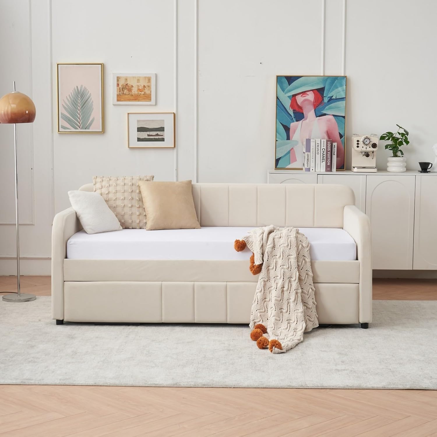 KEIKI Twin Velvet Corner Daybed with Liftable Trundle, USB Charging, Pockets, Converts to King Size, Upholstered Headboard Captain Sofa Day Bed Frames for Small Room, Bedroom, Kids' Room, Beige