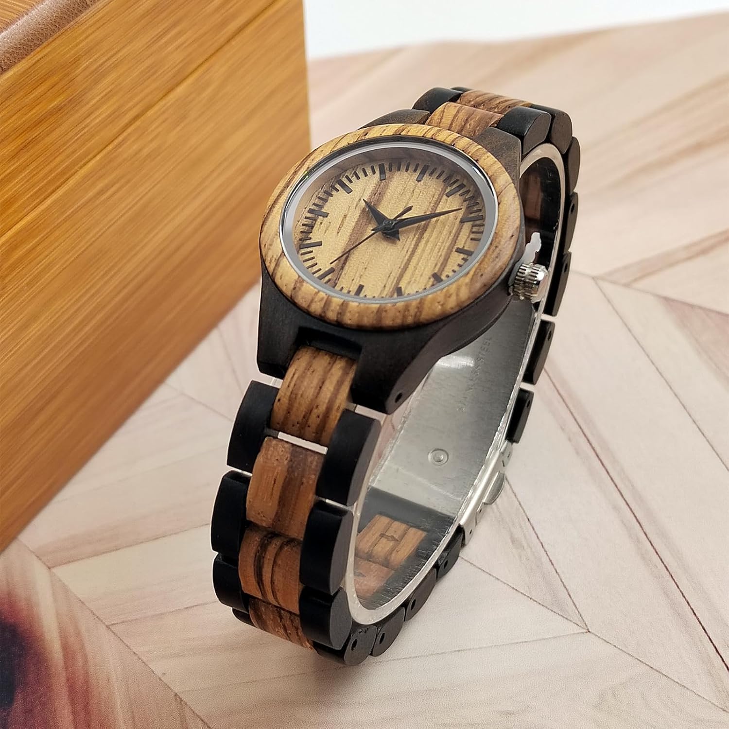 Women's Wooden Watch Lightweight Analog Handmade Quartz Wood Watches Brown Dial Adjusted Band with Extra Links