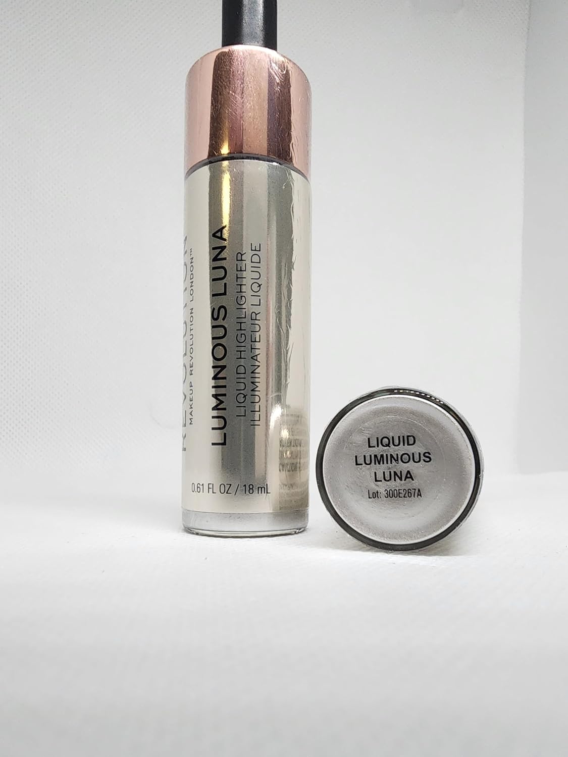 Generic Revolution Liquid Highlighter Luminous-Lunar