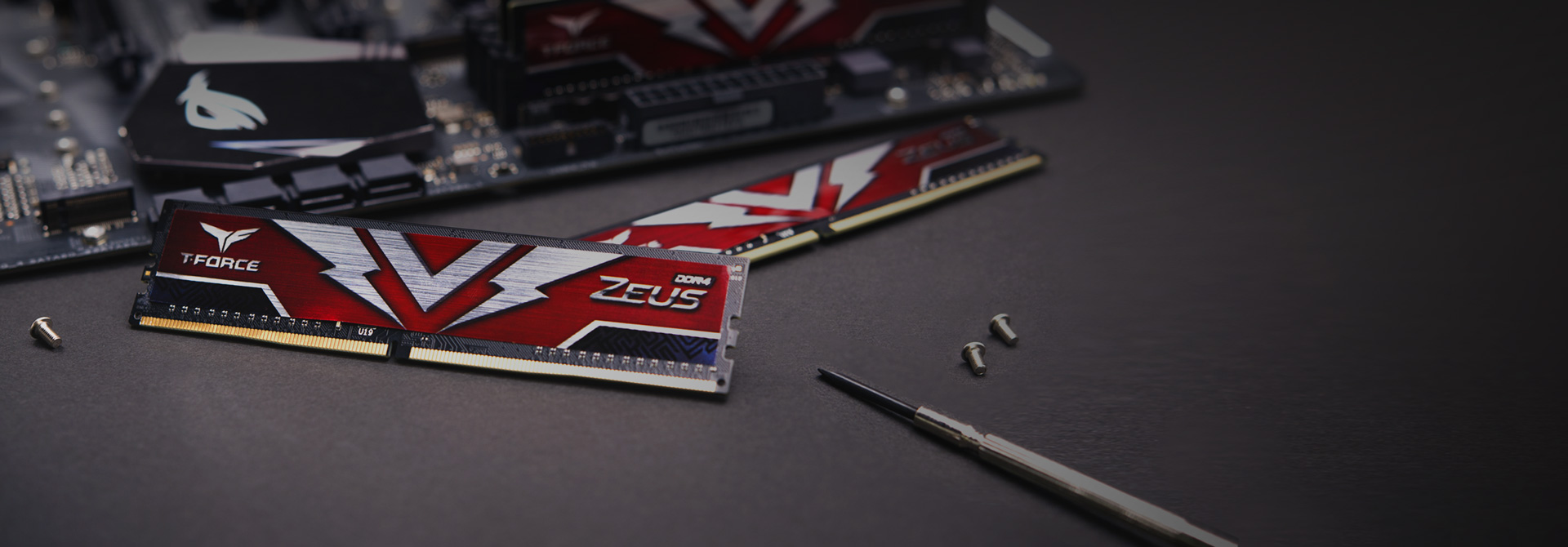 T-Force Zeus DDR4 64GB (32GB 2枚) 3200MHz ZEUS DDR4 LAPTOP MEMORY 64GB(2x32GB) 3200MHz CL22 - TEAMGROUP
