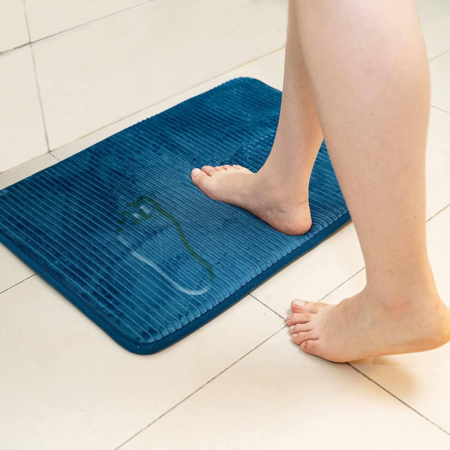 Akarise Thick Memory Foam Bath Mat Rug- Comfortable, Soft, Absorbent Bathroom Rugs- Non-Slip, Easier to Dry Machine Wash Floor Rug Mats, Cushioned Mat for Bathroom/ Kitchen/ Bathtub/ Shower : Home & Kitchen