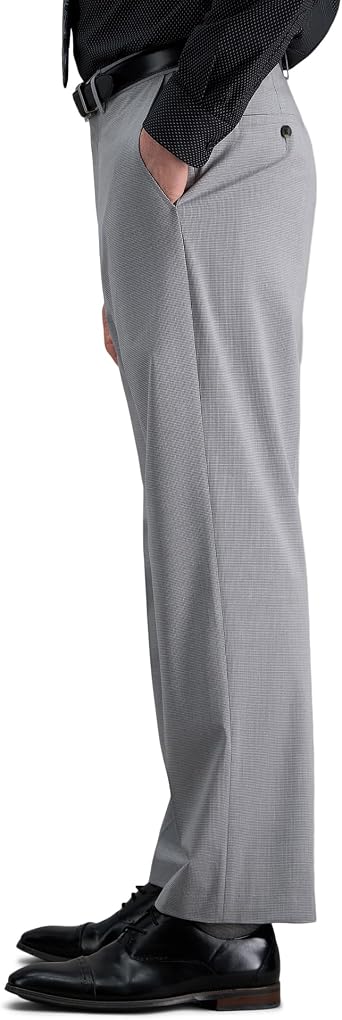 Haggar Men's Classic Fit Flat Front Solid Stretch Dress Pant