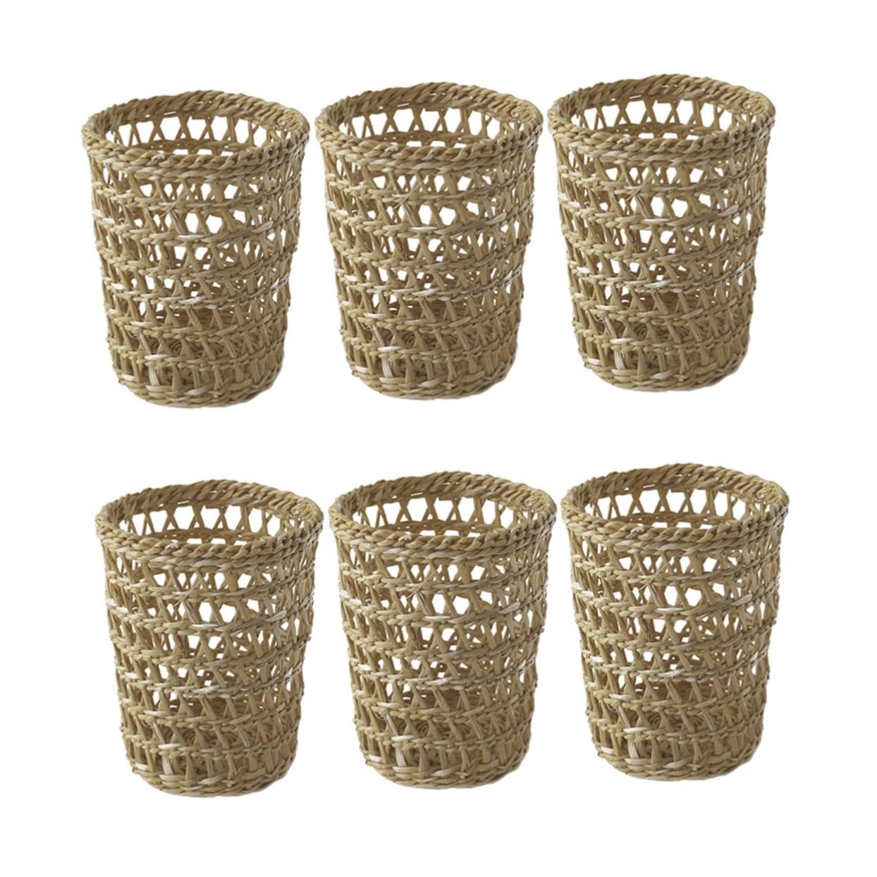 Clapier pour furets personnalisé avec tasses à café miniatures et cônes décoratifs