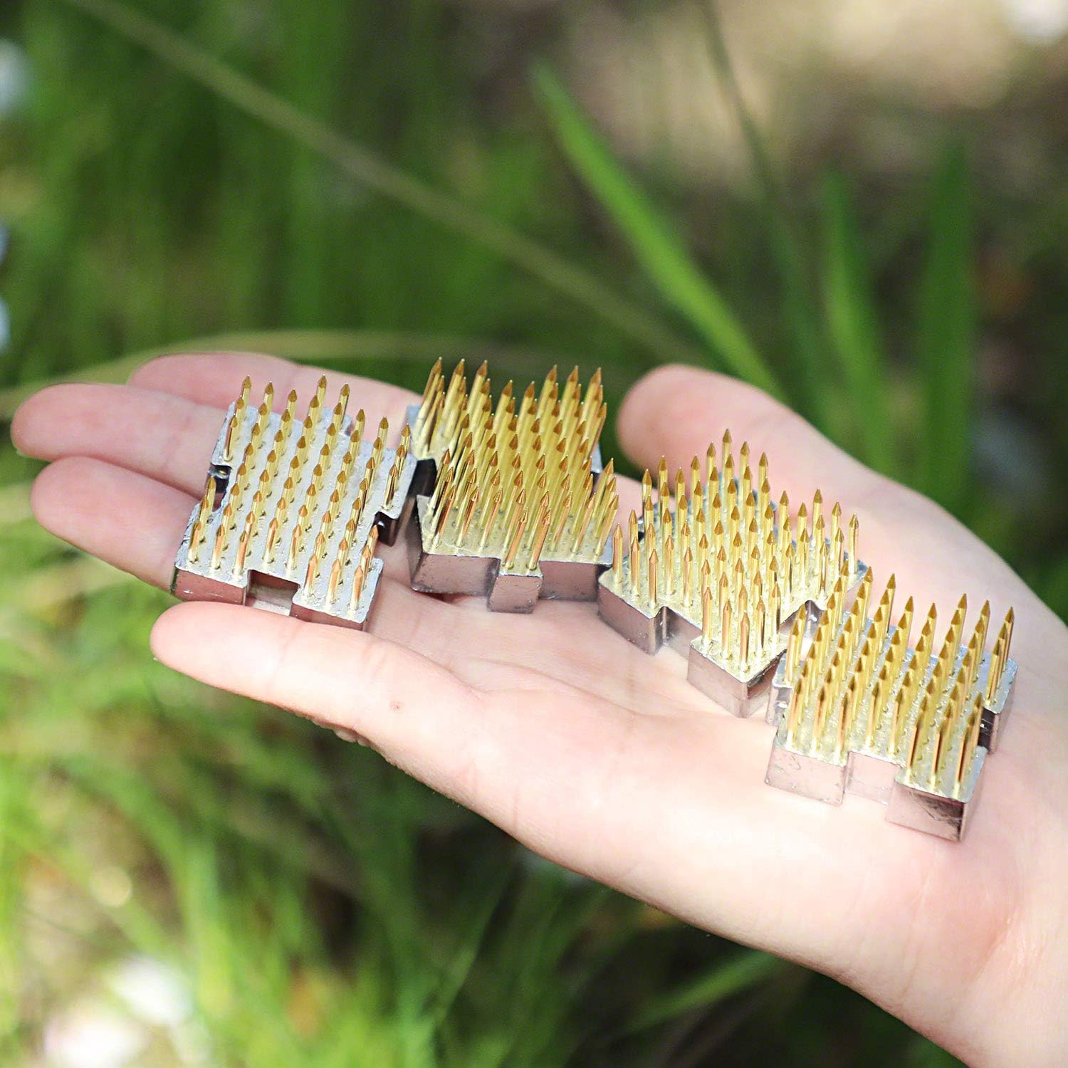 Wazakura 4PCS Interlocking Mini Ikebana Kenzan Flower Frog, Made in Japan, Japanese Floral Arranging Pin Holder - 1.25"(32mm) x1.18(30mm) Brass, 4PCS