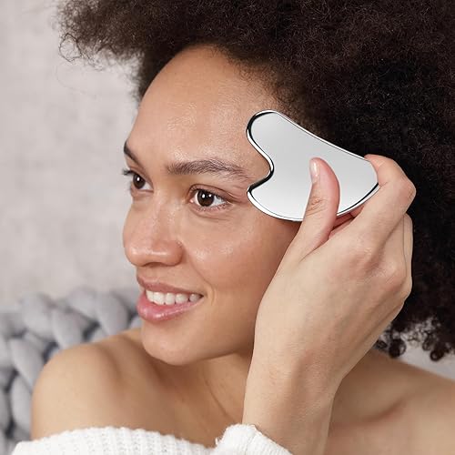 Miniatura 5 de BTYMS Herramientas faciales de Gua Sha, herramienta en forma de corazón Guasha herramienta de acero inoxidable para esculpir la cara