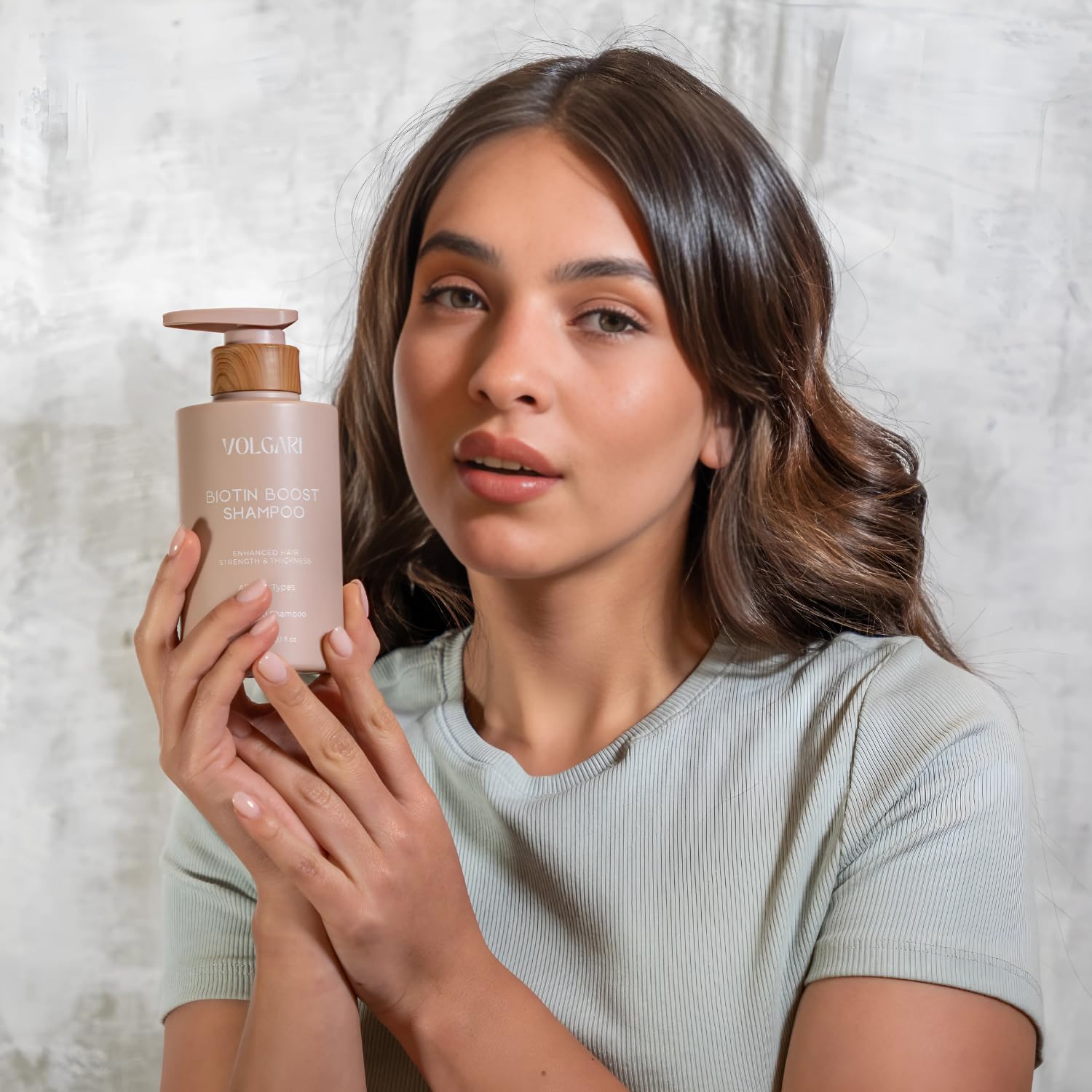 Scented Biotin Shampoo, Volumizing Shampoo with Biotin, 300 mL - Hydrating Shampoo for Thinning Hair, Hair Loss Protection, Suitable for All Textures