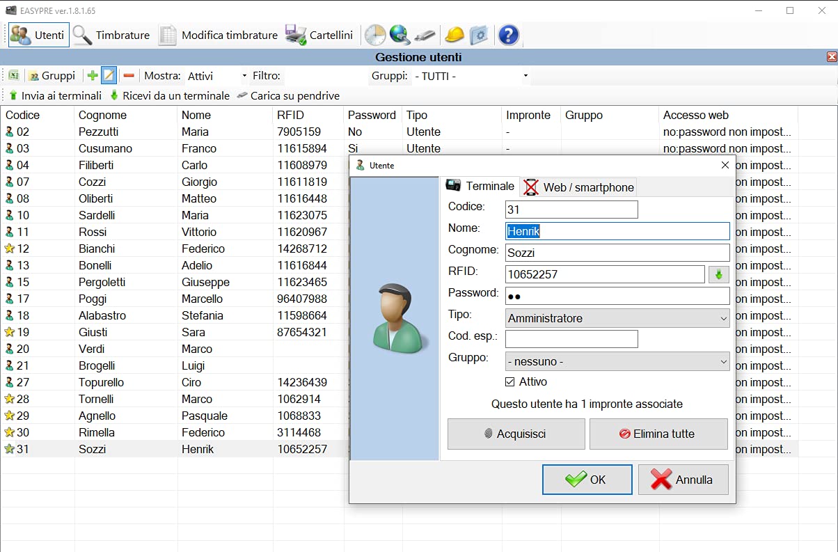 Kit EASYPRE: rilevatore presenze PW192 doppia tecnologia impronta digitale e RFID per conformità con la privacy + 15 badge RFID + software Windows. Tutto in italiano. Nessun costo oltre all'acquisto.