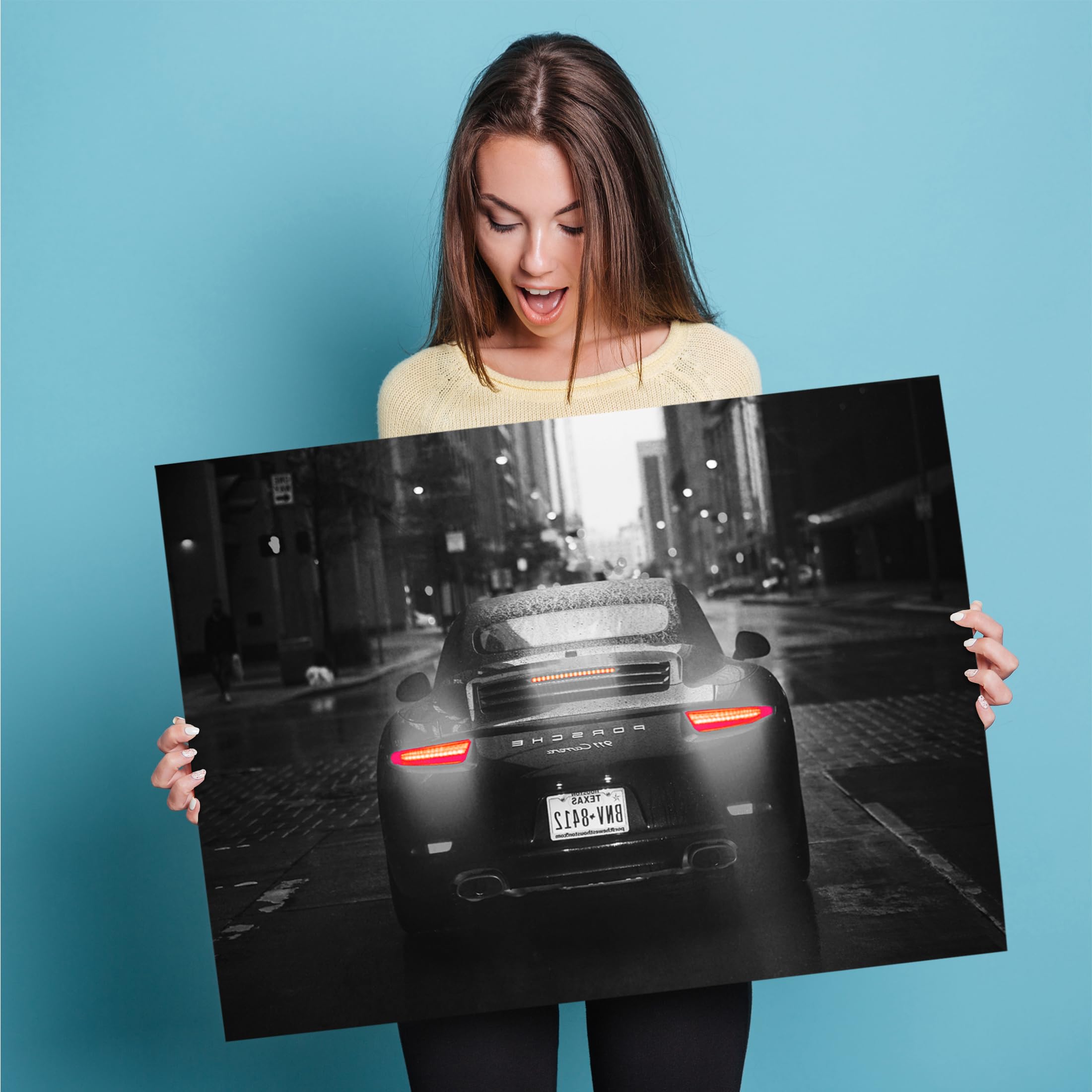 Poster Lumières de voiture rouges la nuit, noir et blanc, noir et blanc, photographie, impression d'art sans cadre, peinture murale - A4, A3, A2, A1, A0, XXL - Salon, Chambre, Cuisine, Décoration