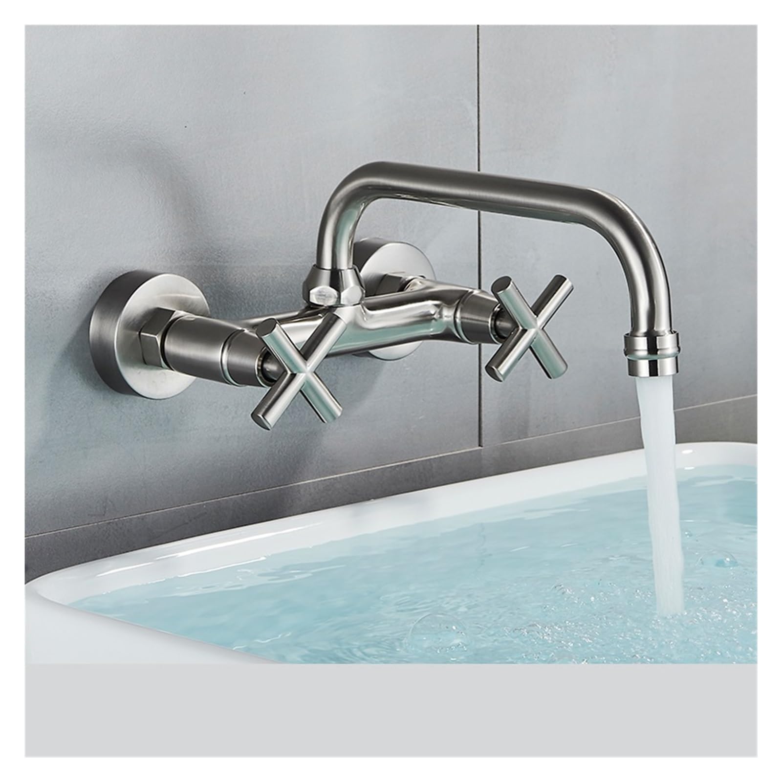 Mitigeur de cuisine mural orientable à 360° pour simplifier la vaisselle au quotidien