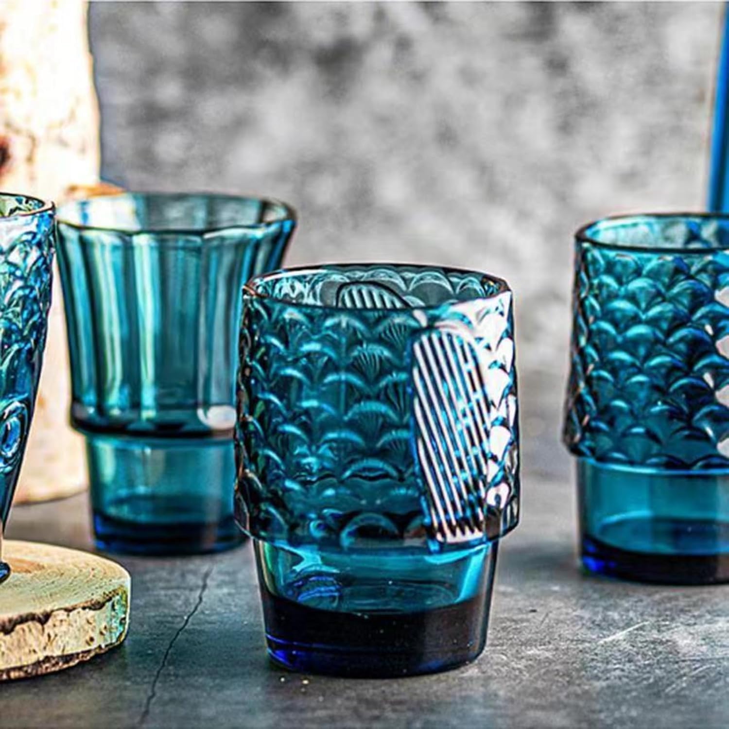 FishDesignszklanki do picia, szklanki do picia do układania w stos, kolorowe szkło do napojów, szkło StackTumbler, NauticalGlassware, szklanki w kształcie ryby, do dekoracji domu, zestaw 4, niebieski