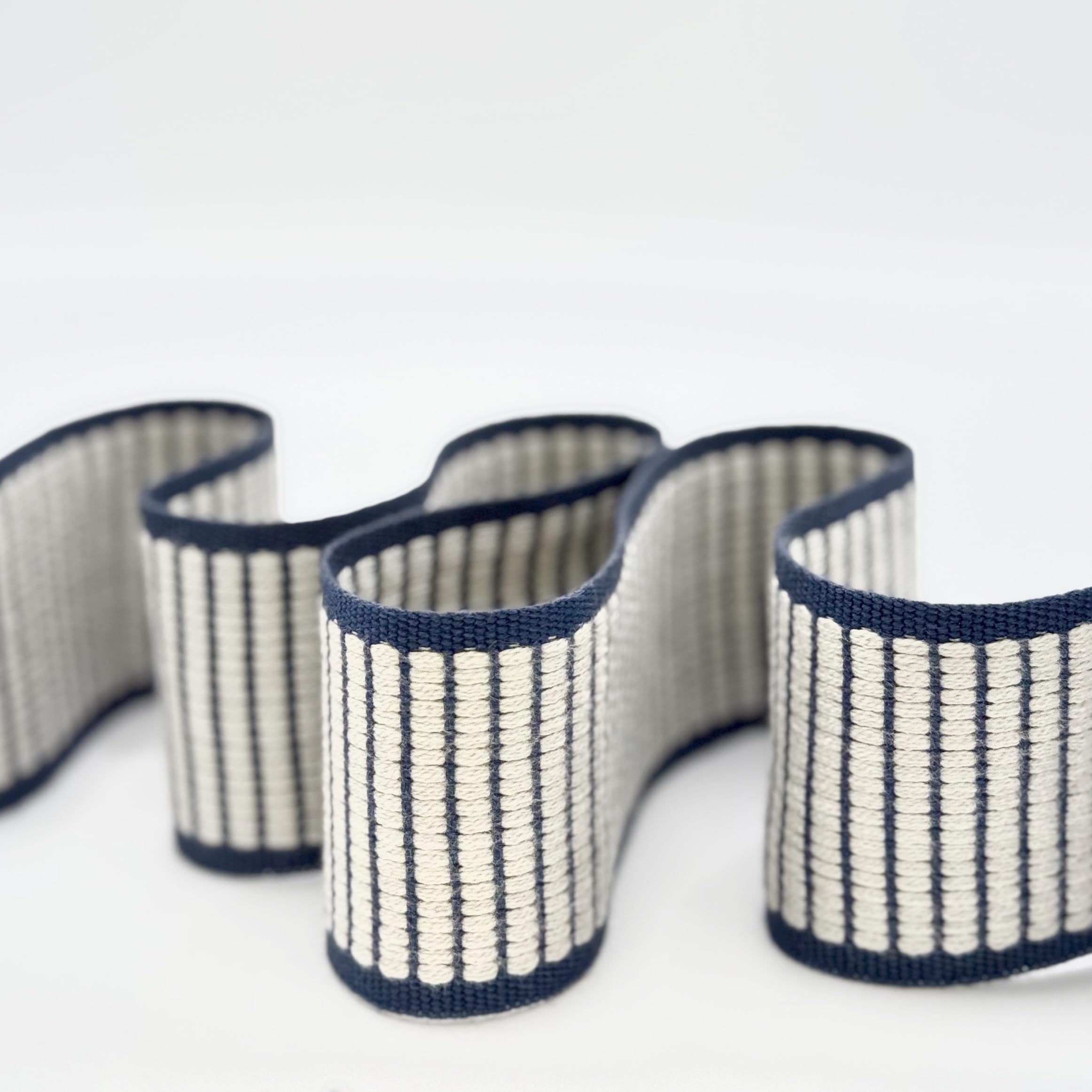 Tresse tissée verticale bleu marine 5 cm galon ameublement carte 12,5m