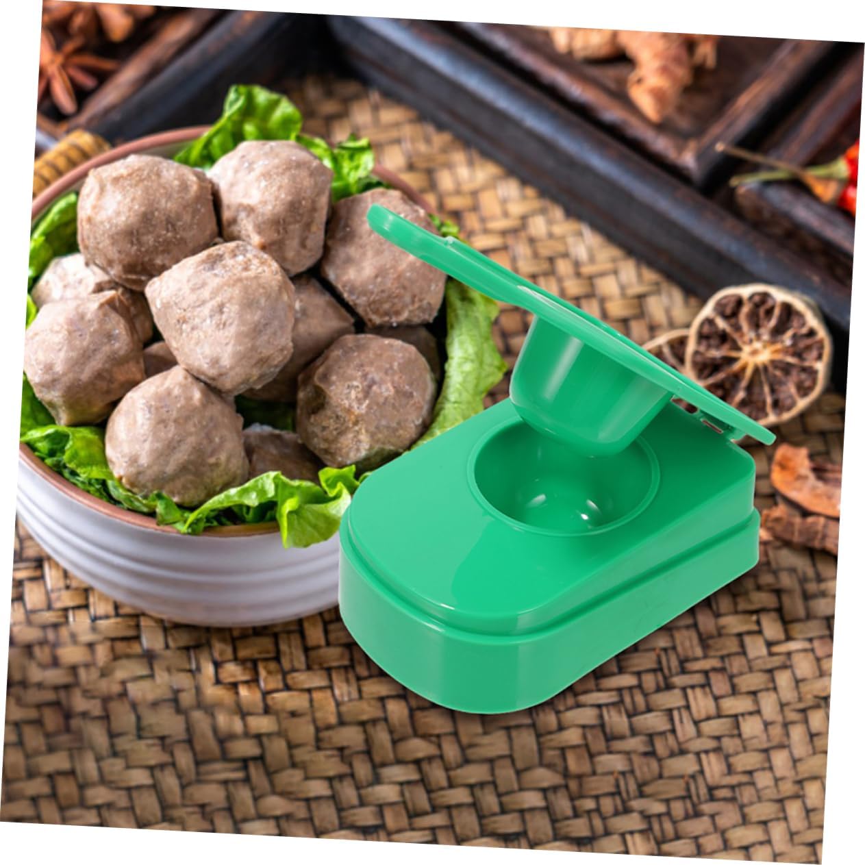 GANAZONO 2pcs Meatball Molds Meatball Maker Sturdy Material Safe Ergonomic Design