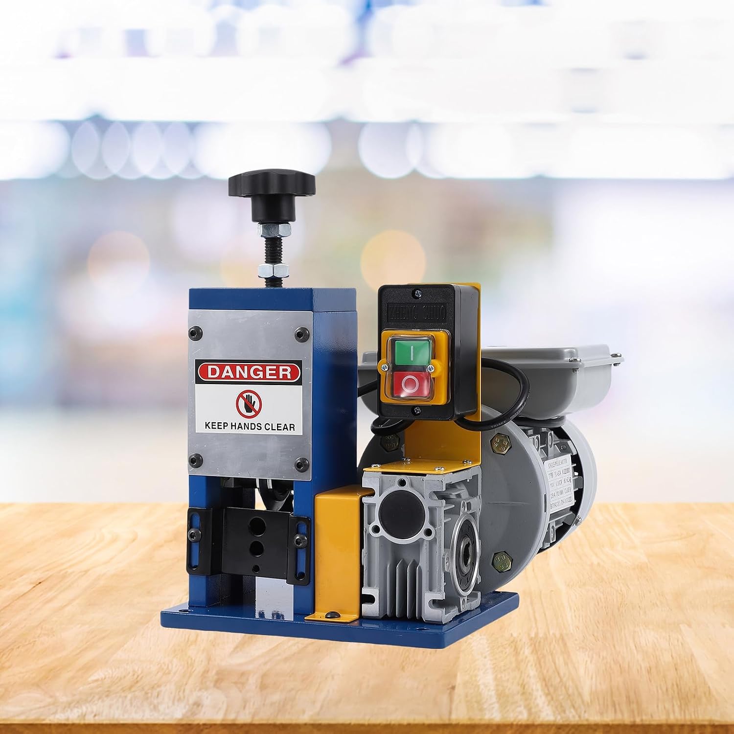 High Precision Automatic Wire Stripper Machine for 0.06"-0.98" Cables, Electric Wire Stripping Tool for 7/0-15 AWG, Copper Recycling, Adjustable Blades
