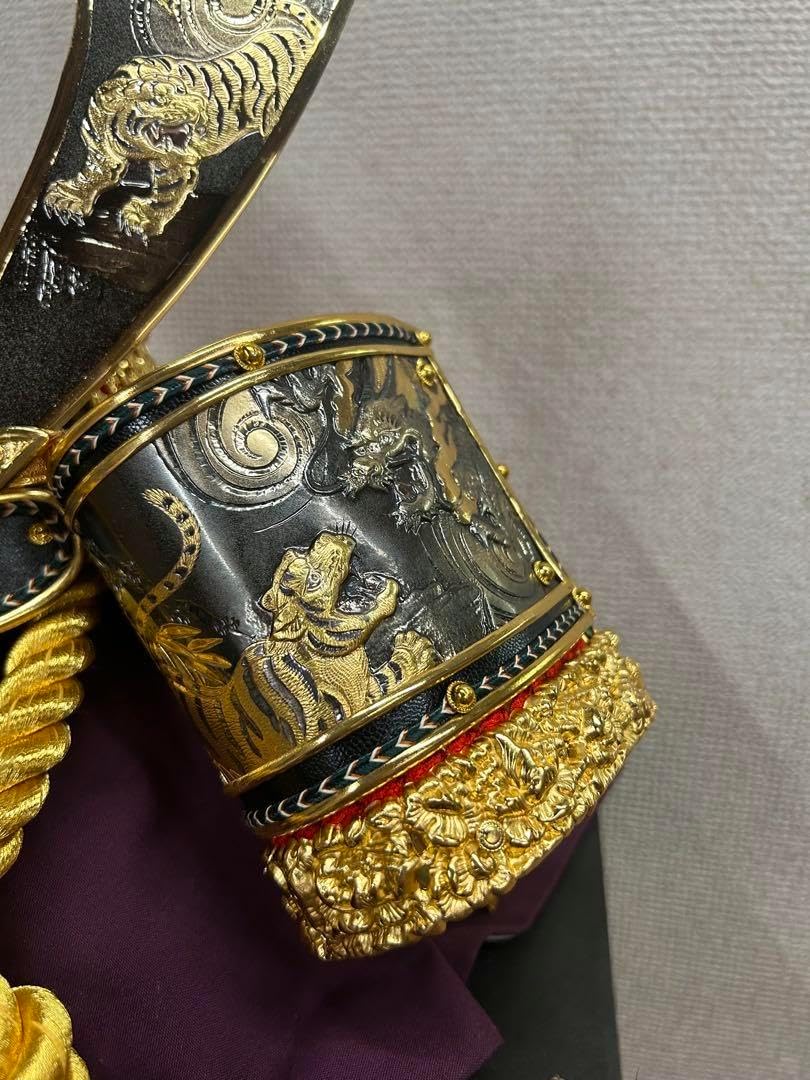 15号盛り上げ彫金兜ゴールド 15号盛り上げ彫金兜ゴールド 兜飾り【永遠之兜】RICH GOLD