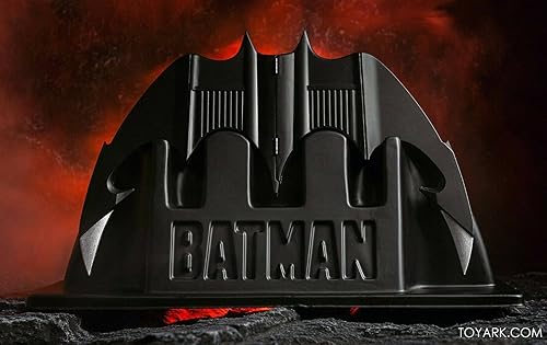 Miniatura 2 de NECA - Batman 1989 Batarang Prop Réplica