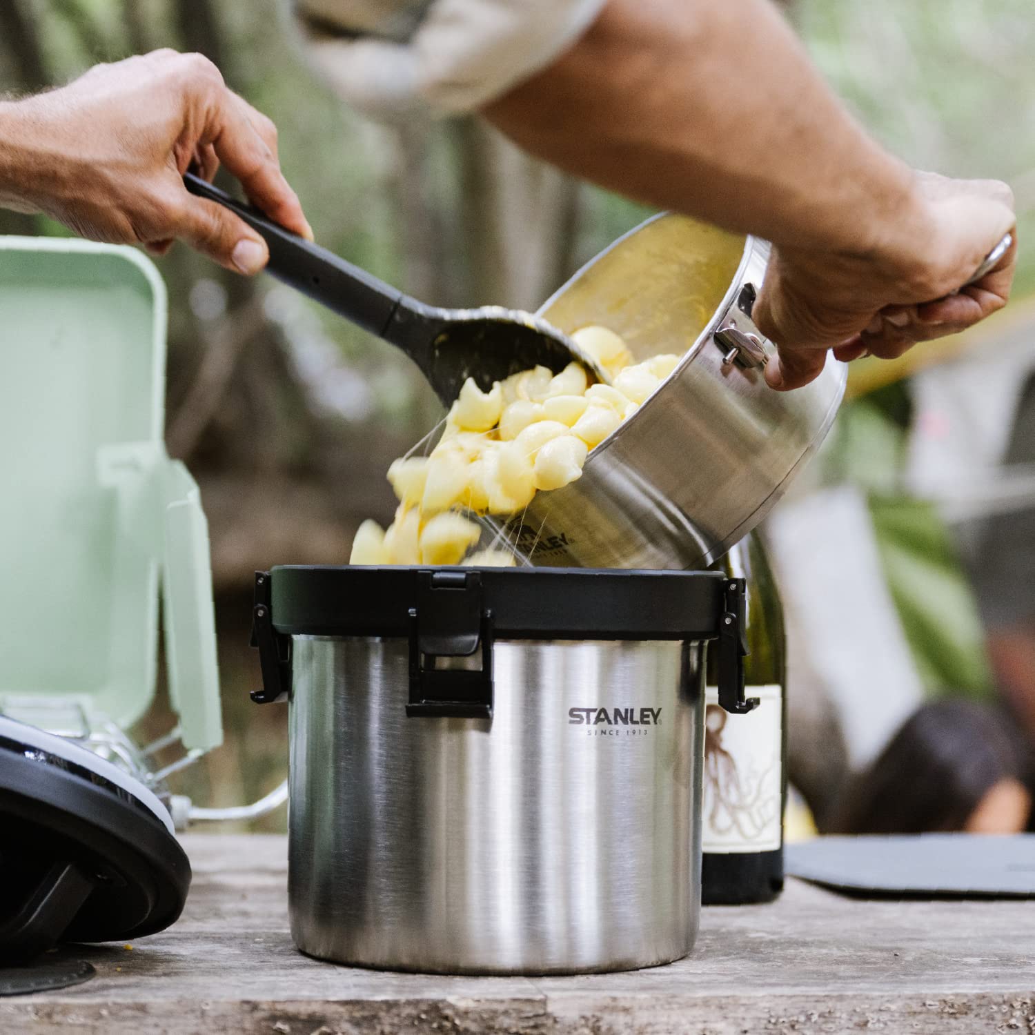 STANLEY セット売り Amazon | STANLEY(スタンレー) キャンプクロック シルバー 2.8L