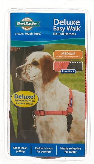 Amazon Petsafe デラックス イージーウォークハーネス 犬 ハーネス 中型犬 引っ張り防止 調整簡単 ネオプレン 抜けない 耐久性が高い 夜間反射 M ローズレッド ブラック Petsafe ハーネス 通販