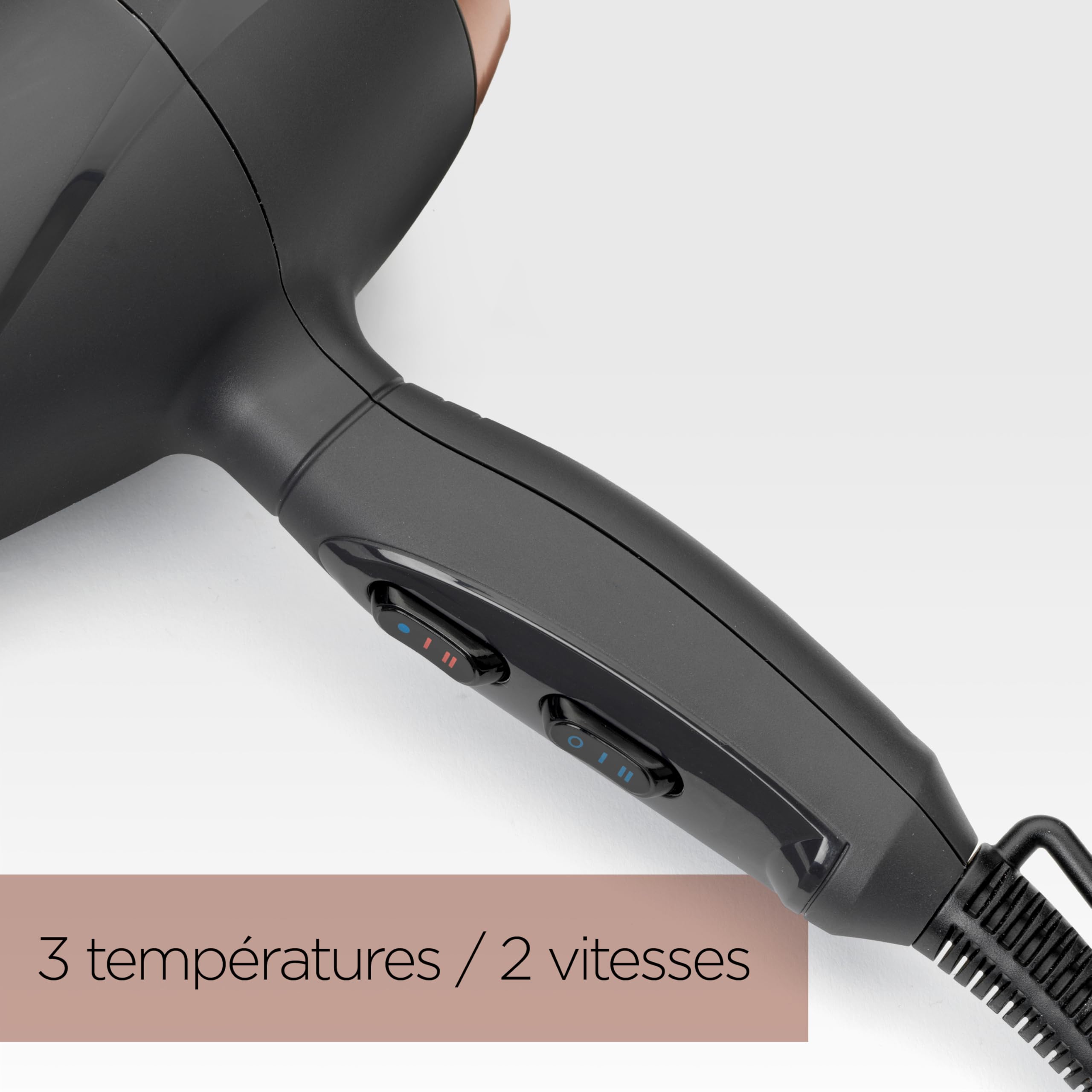 BaByliss Sèche-cheveux Smooth Pro - Sèche-cheveux puissant de 2100W, Fabriqué en Italie, Technologie ionique anti-frisottis, 3 réglages de température et 2 réglages de vitesse, Noir, 6709DE
